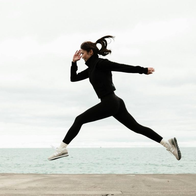 Thigh-workout-985e3836f97442e9a1f1496456e12eab
